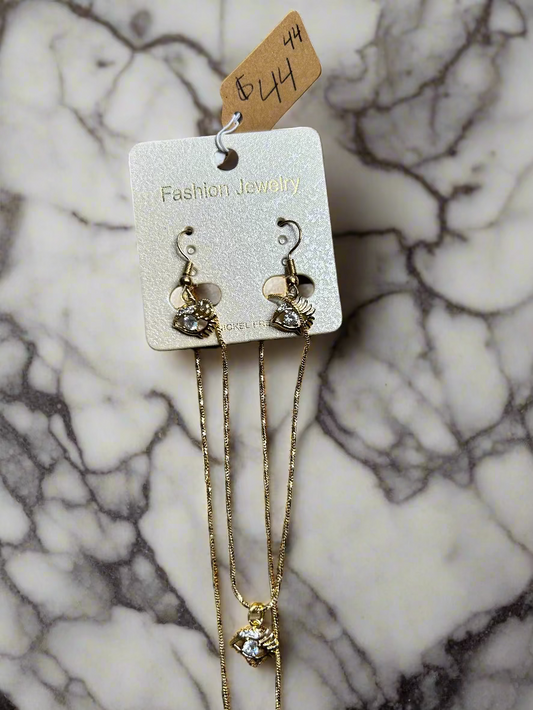 *PRE ORDER* GET Evil EYE Earing
